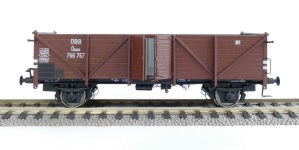 Exact-Train EX20149 - H0 - offener Güterwagen Klagenfurt Omm34 (Holztür mit Verstärkung) der ÖBB; Ep. III